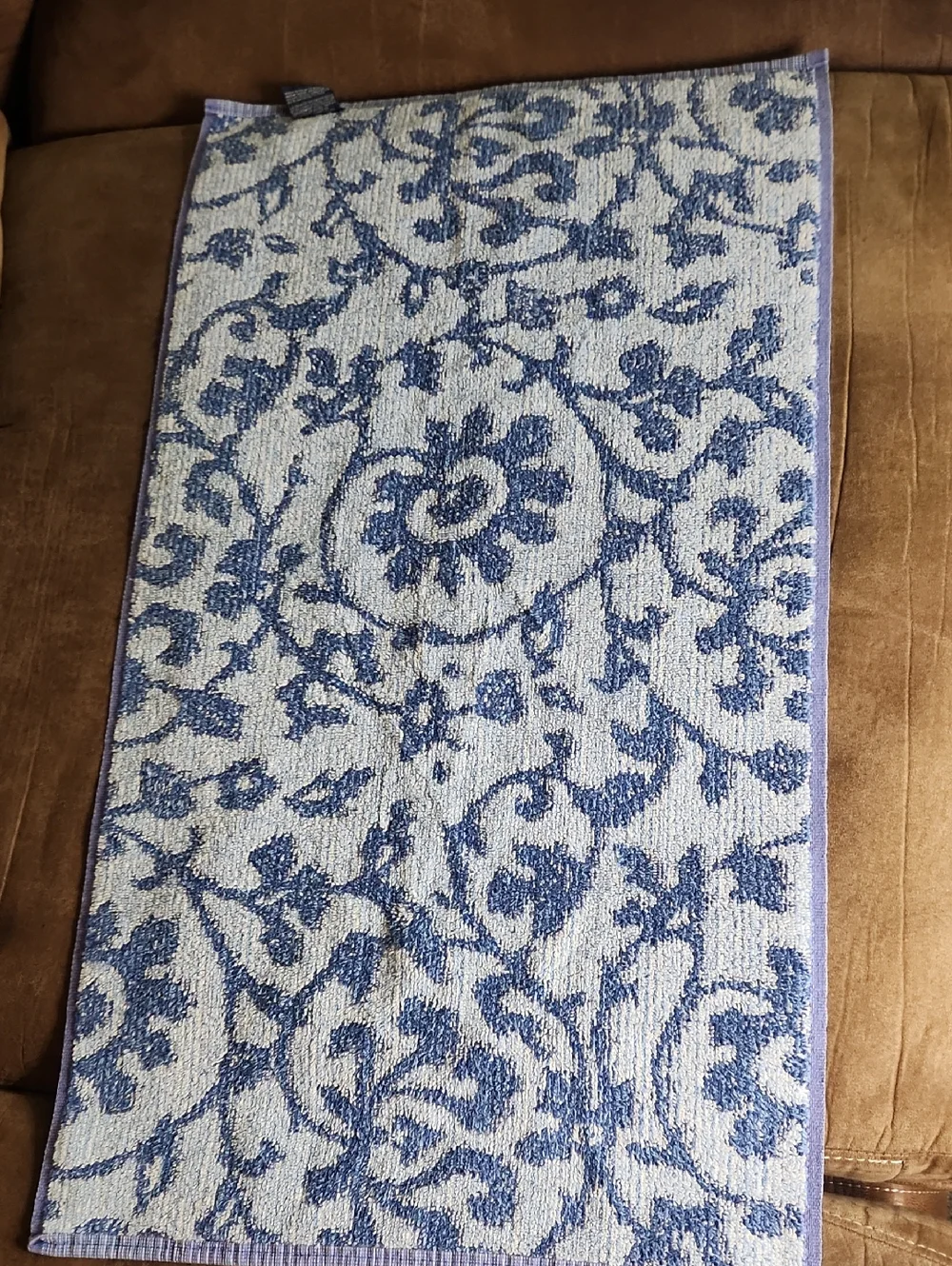 Vintage Ralph Lauren Donovan Pattern scroll bath towel blue and white/cream